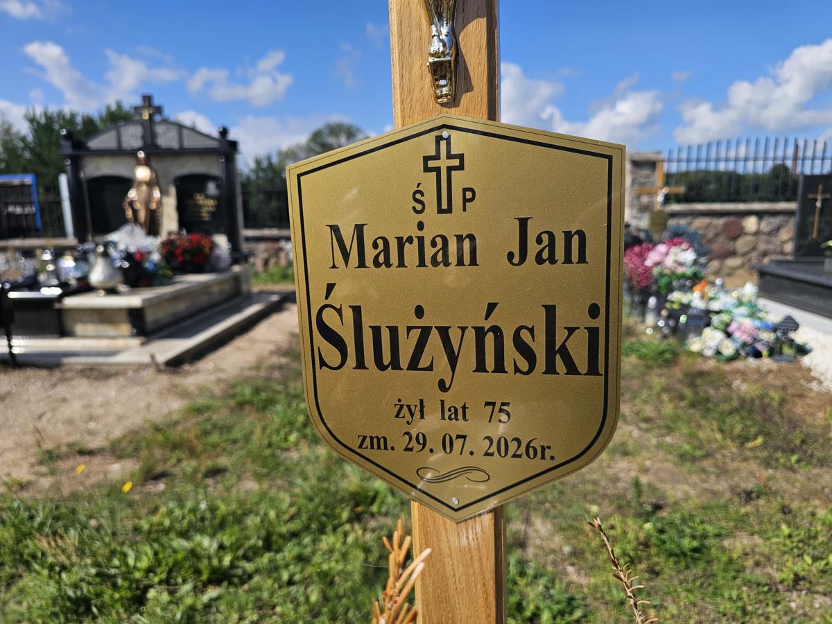 Grób Marian Ślużyński