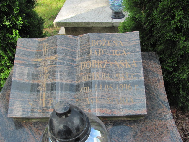 Bożena Dobrzyńska  1943 Kowale Oleckie - Grobonet - Wyszukiwarka osób pochowanych