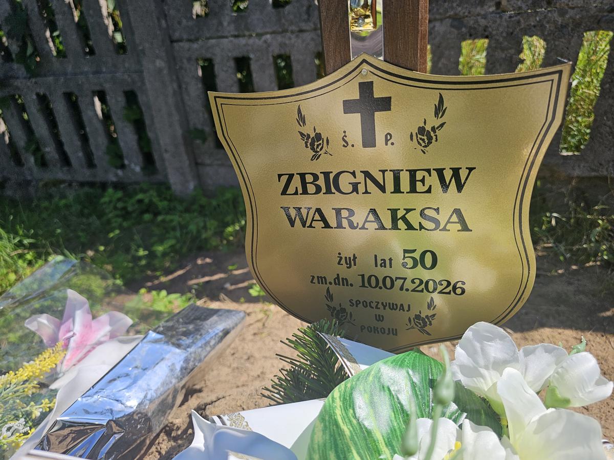 Grób Zbigniew Waraksa